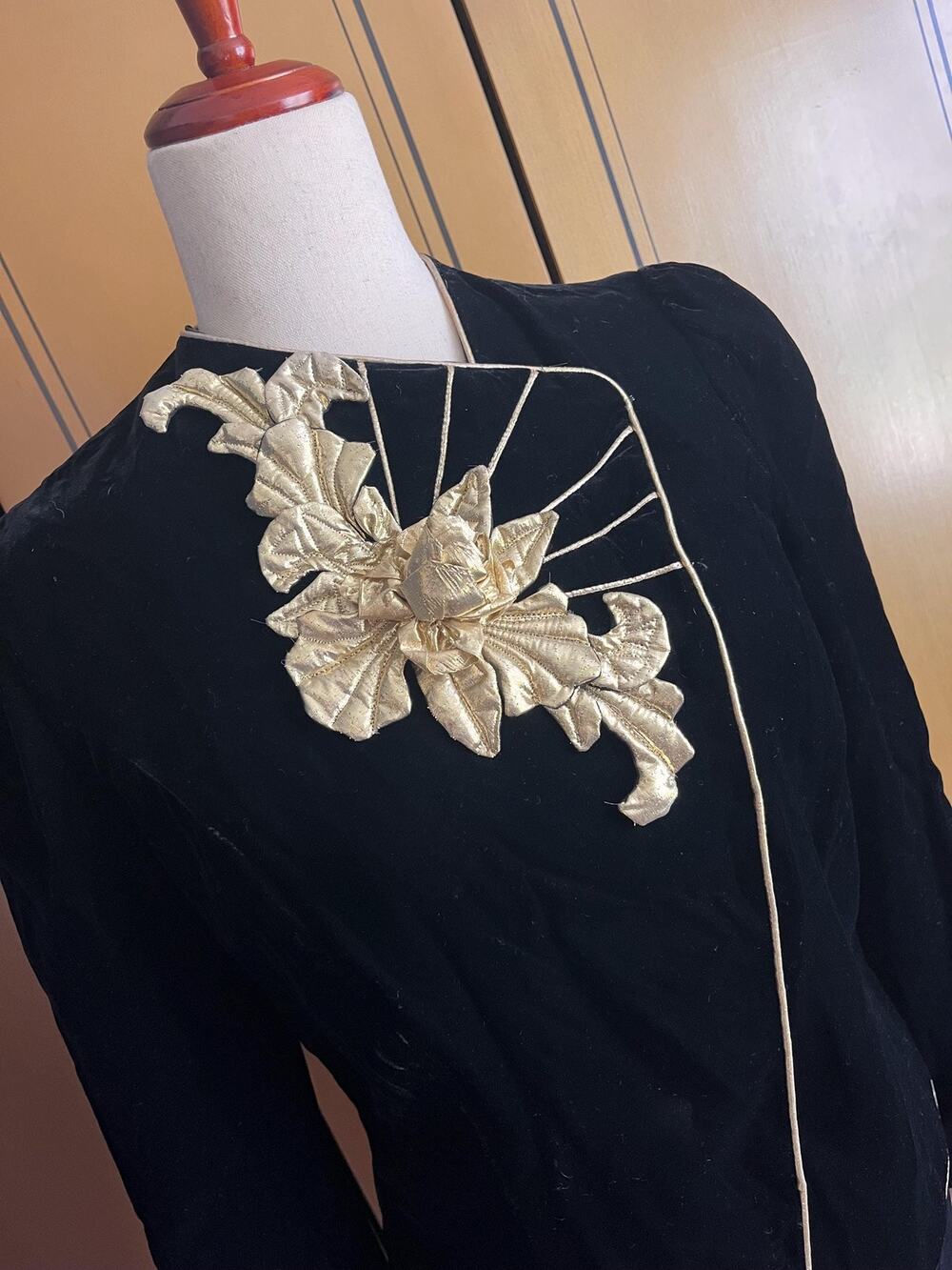 Rare vintage skirt suit in black velvet with gold flowers by Eugene Alexander